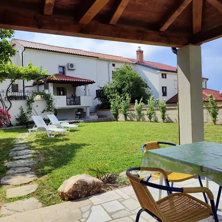 Vila Kuca Dumar Malinska
