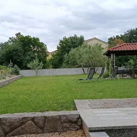 Kuca Dumar * Malinska