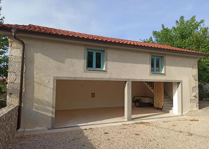 Kuca Dumar * Malinska