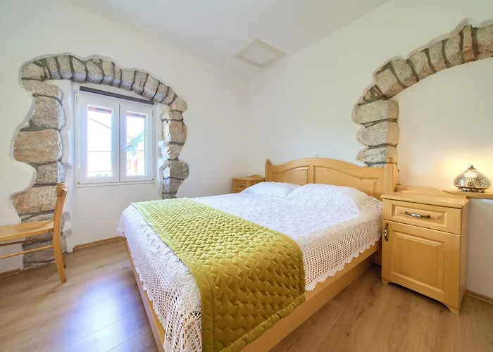 Kuca Dumar * Malinska